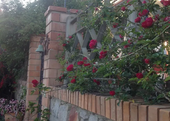 Trilocale Margine Rosso